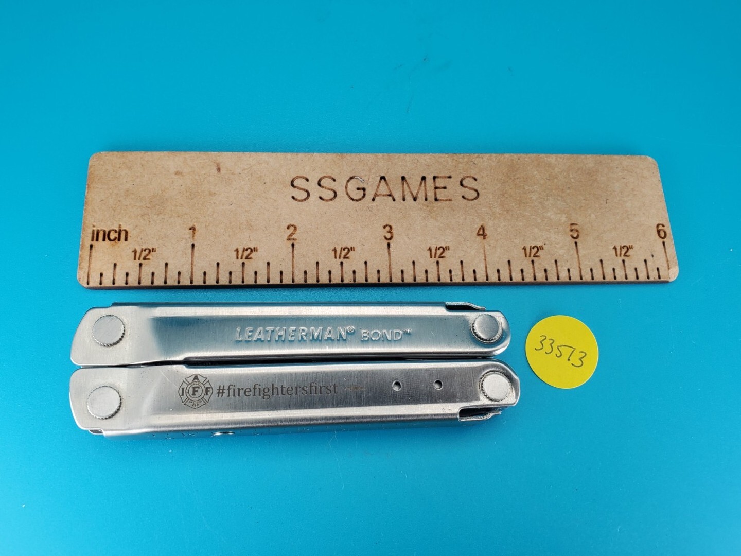 LEATHERMAN Bond Multitool! With Sheath! *FIREFIGHTERSFIRST*