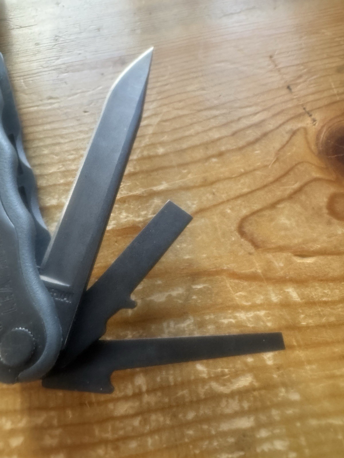 Rare Leatherman Fuse Black Oxide Multitool Great Condition