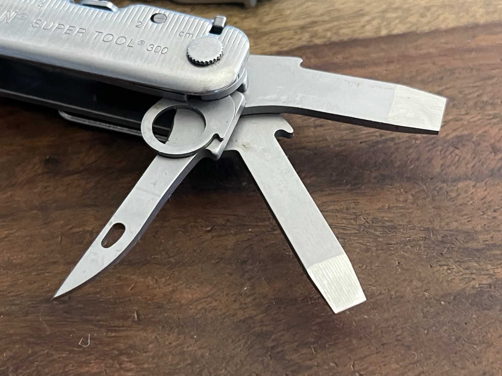 Leatherman Super Tool 300 Multitool SUPER NICE!! w/Sheath