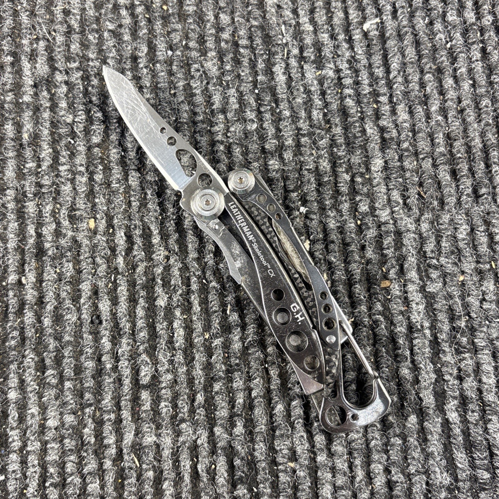 Leatherman Skeletool CX Multi-Tool (077)