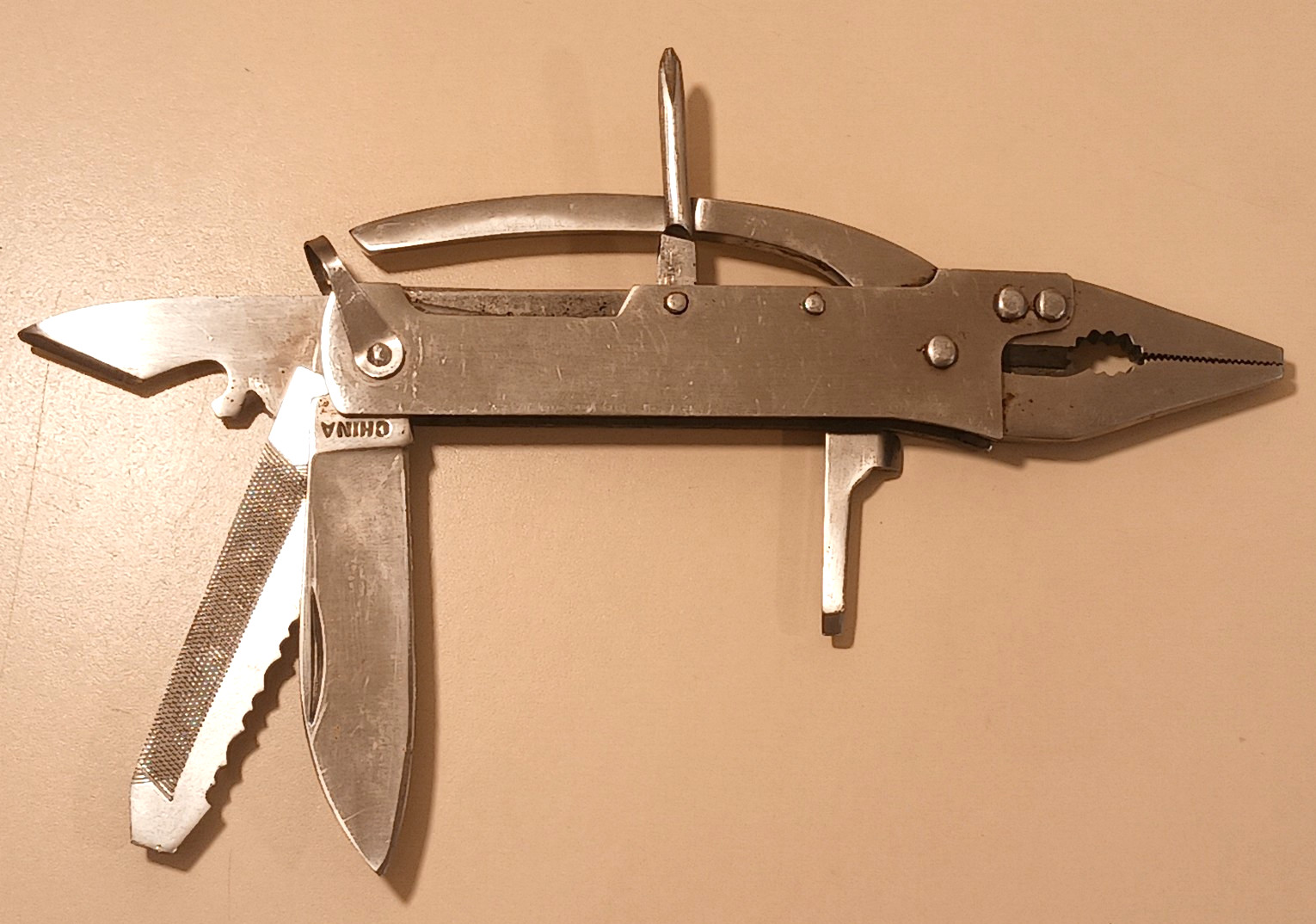 MAXAM 6″ Stainless Steel Multi-Tool Folding Pliers Knife Survival Camping Gear