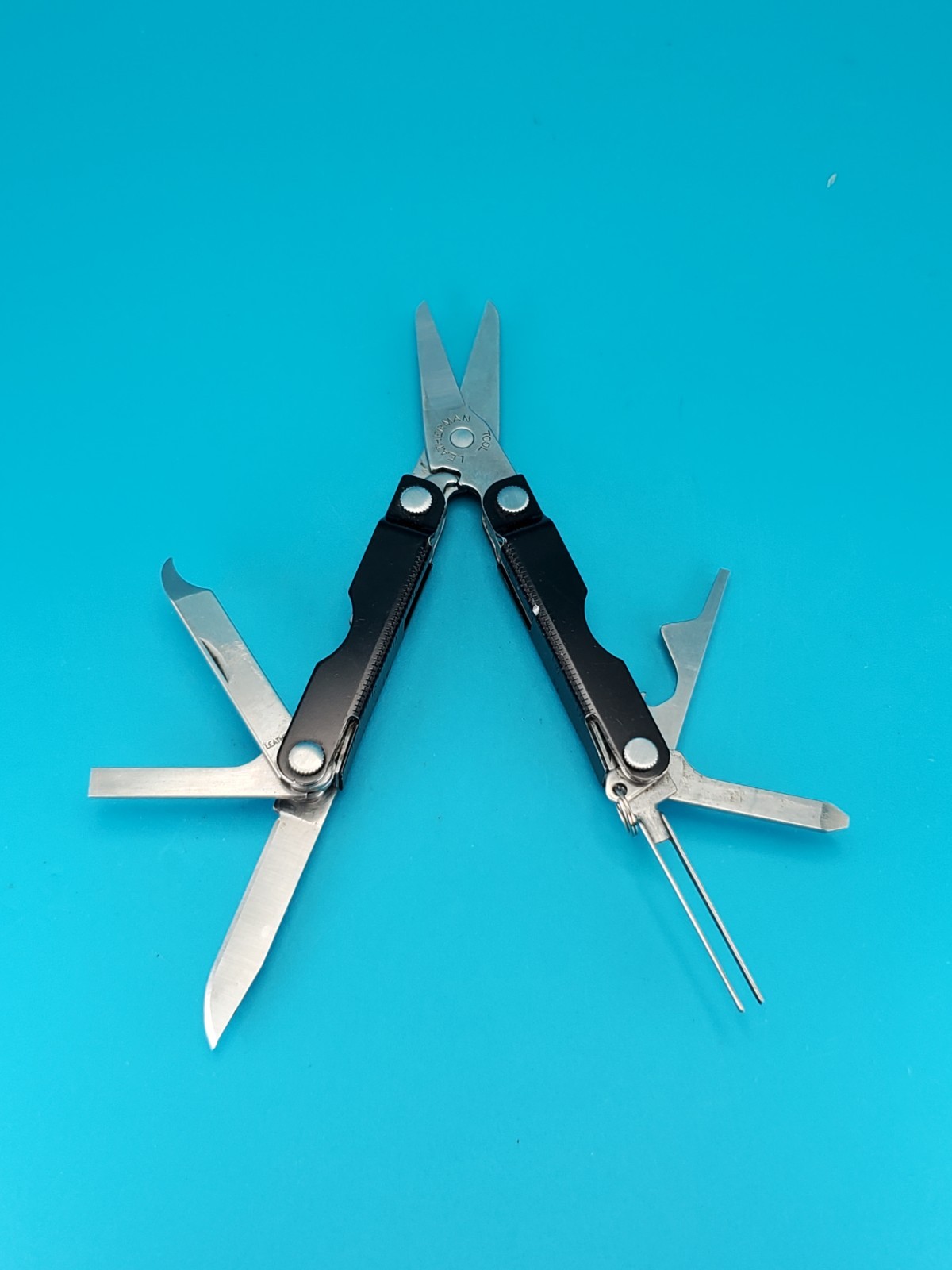 Leatherman Micra Multi-Tool, Knife, Scissors, Key Ring, Black!