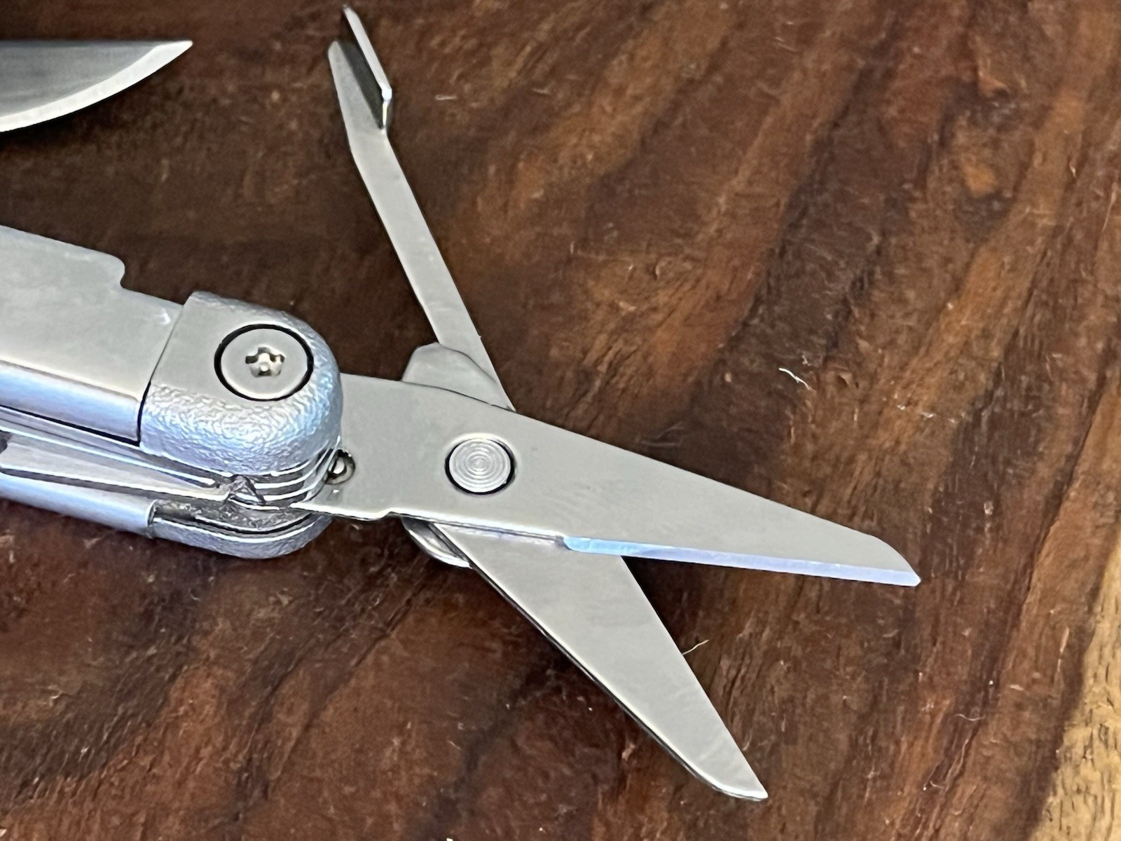 Retired 2000 Original Leatherman Wave w/New Sheath SUPER NICE!! TSA Confiscated