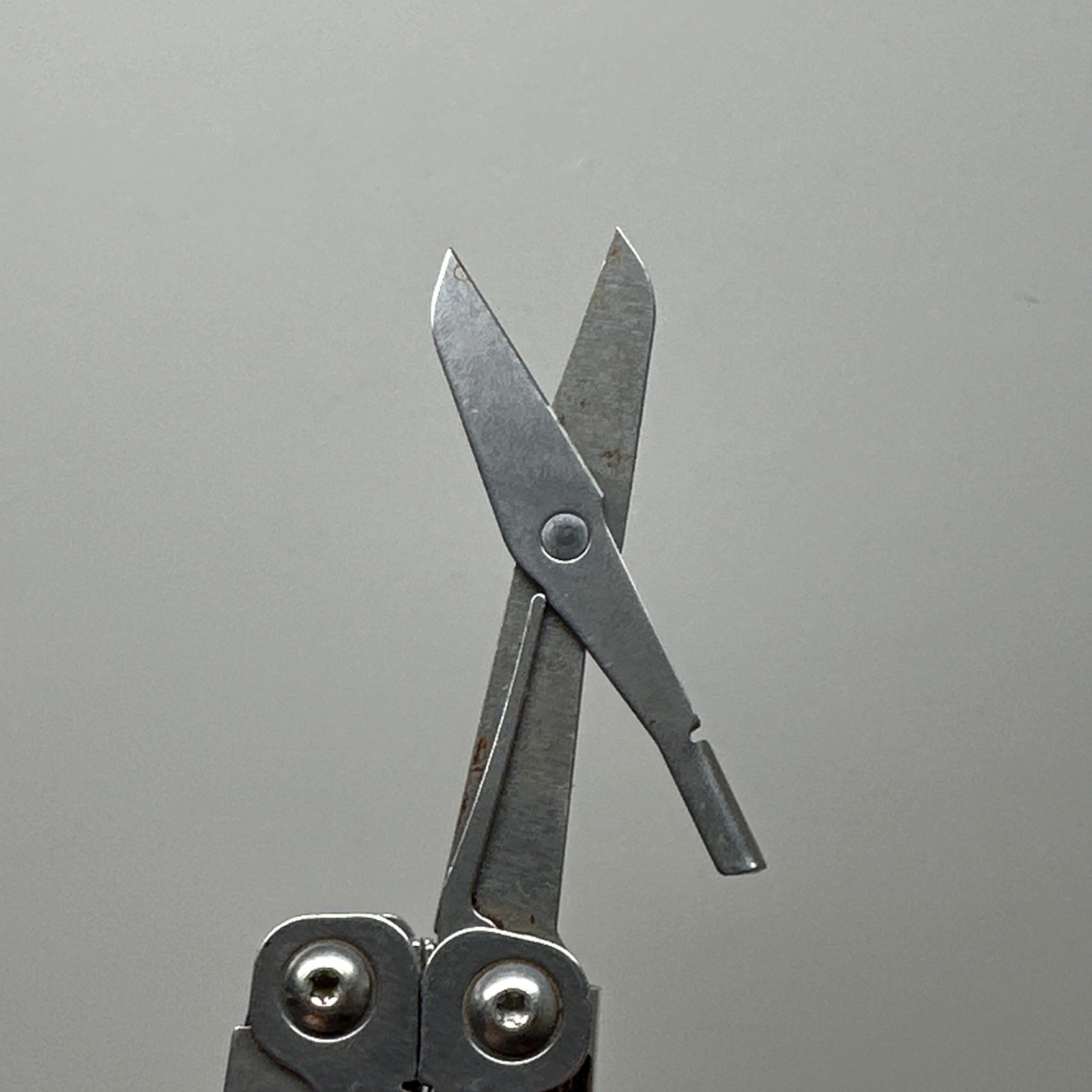 LEATHERMAN WINGMAN MULTI TOOL PLIERS KNIFE W/ SCISSORS