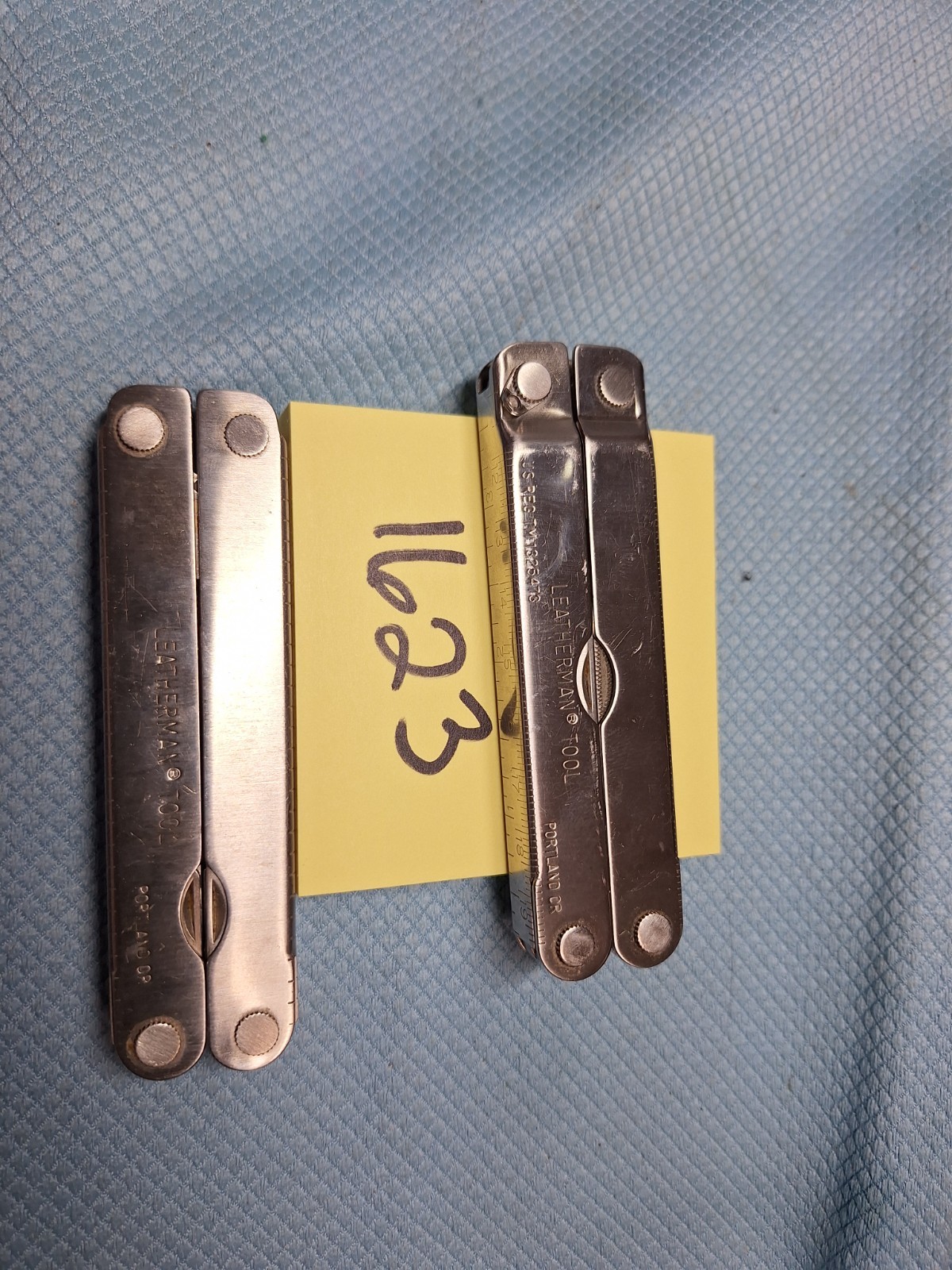 2 LEATHERMAN ORIGINAL PST Multi Tool Knife Excellent Lot 1623