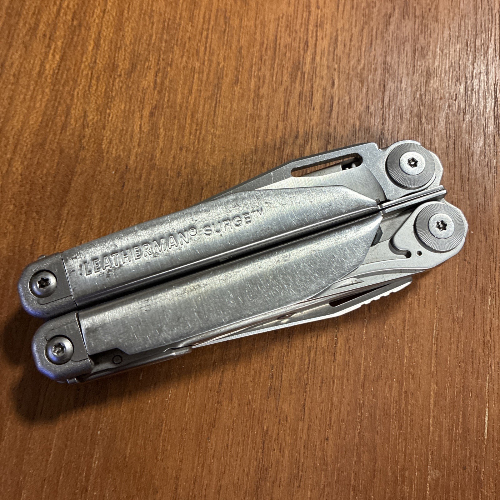 Leatherman Surge Heavy Duty Multi-Tool Silver Stainless Steel