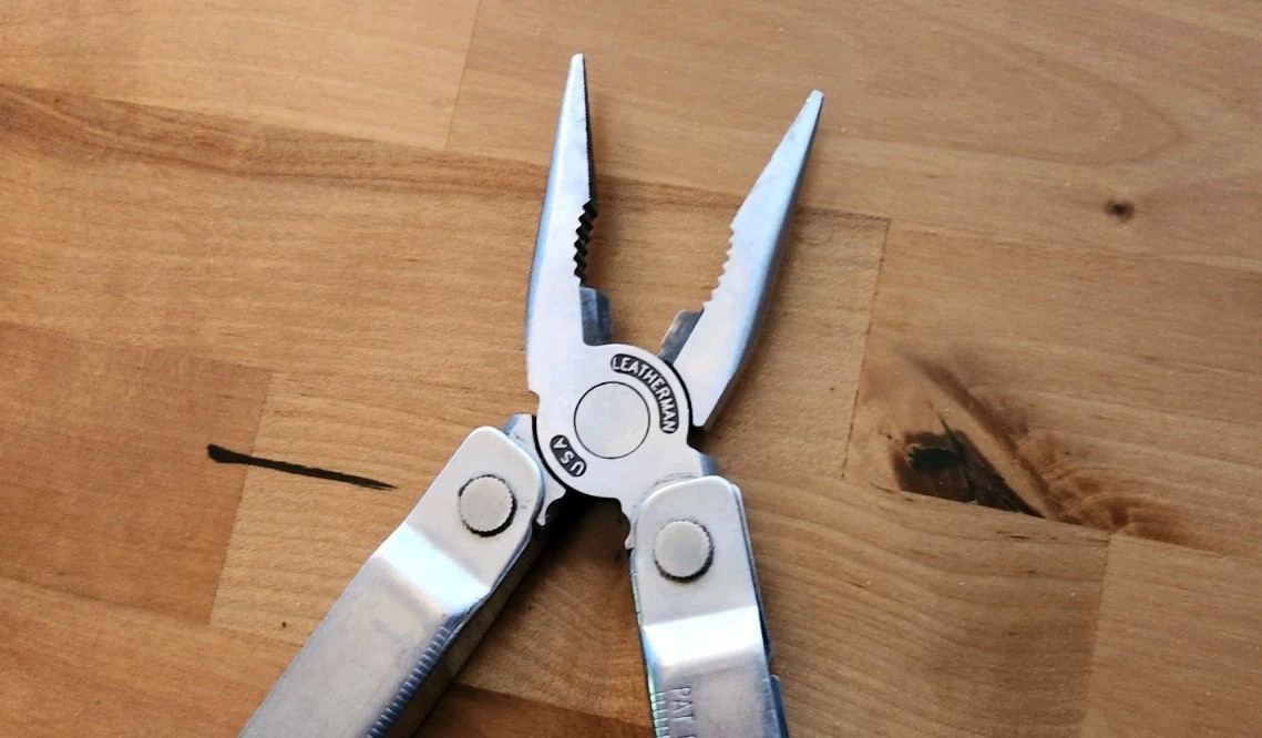 Leatherman Super Tool Original Vintage Multi-Tool USA Portland, OR – Great B62