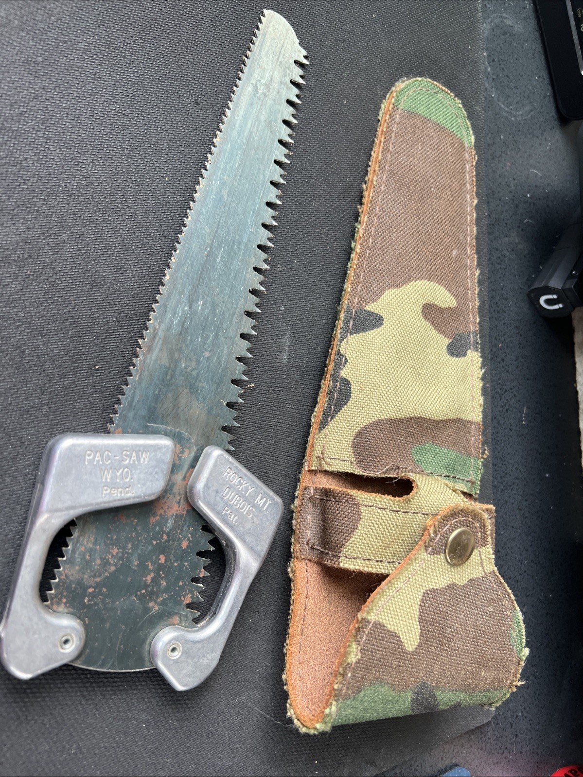 Rocky Mountain Pac Saw Vintage W/ Leather Sheath 12-1/2″ Long Nice ❤️camo