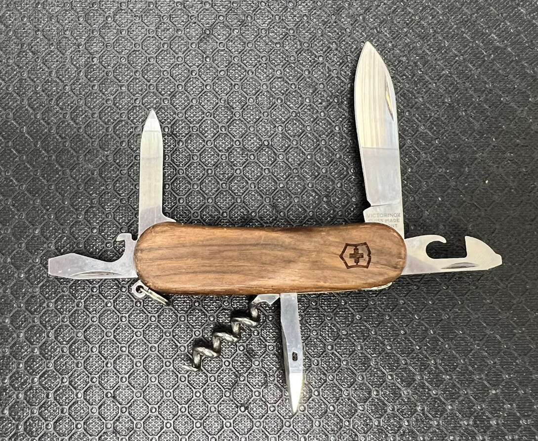 Victorinox–Delemont Evolution 10 -Swiss Army – 85mm Wood