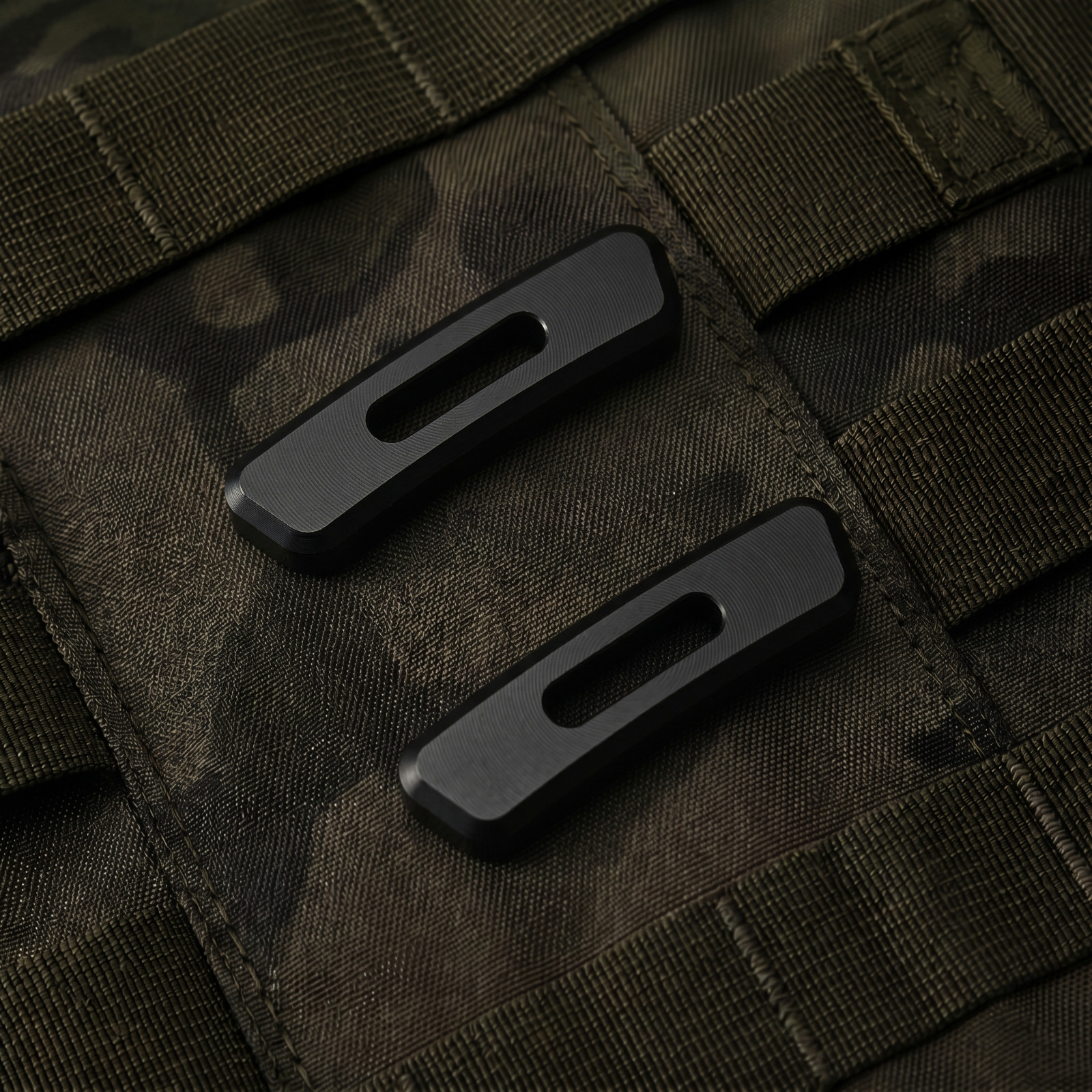 Custom CNC Quick Thumb Stud FOR LEATHERMAN ARC/FREE P4- One Hand Open