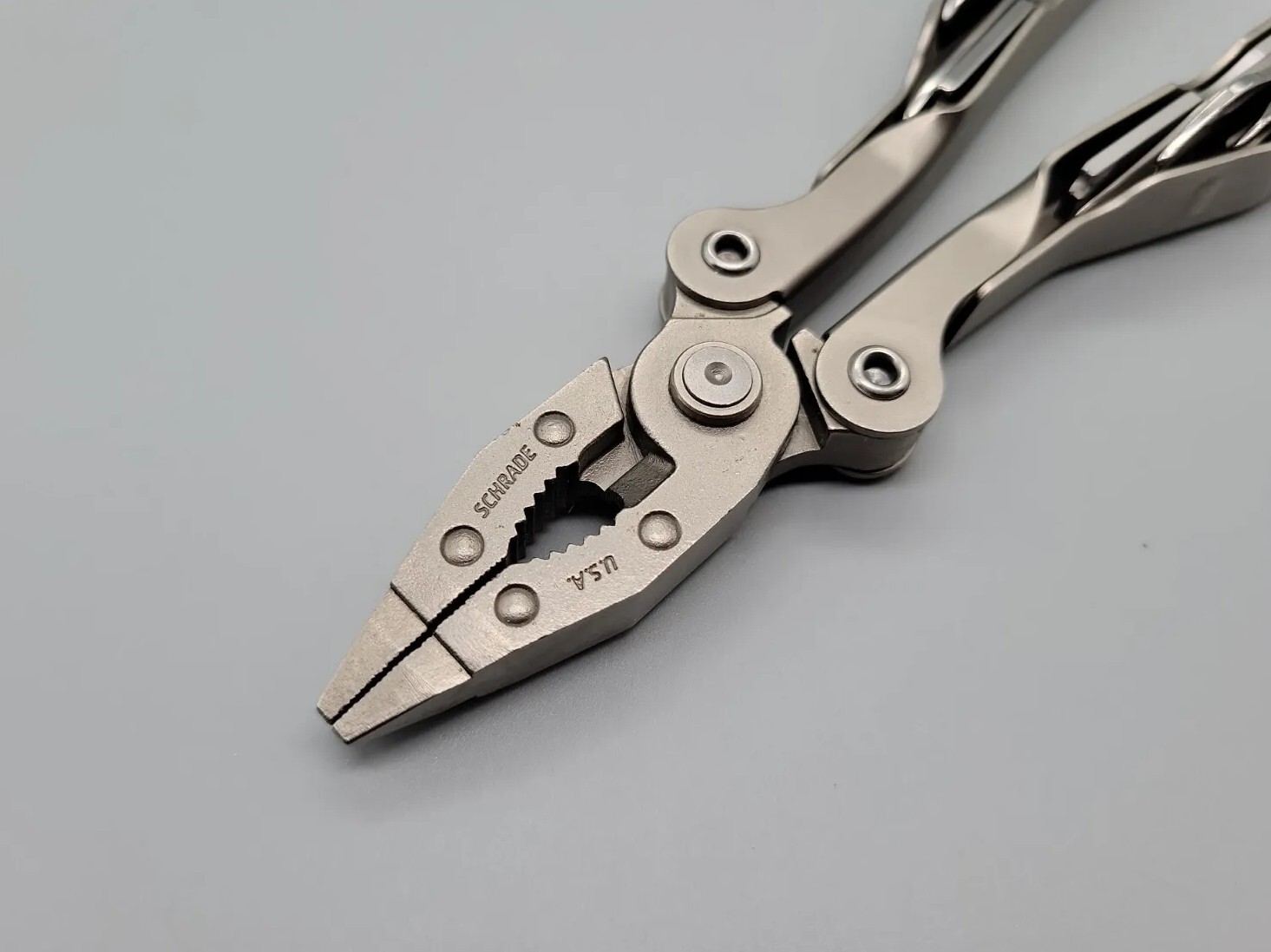 Schrade Tough Tool ST1 Multi-tool w/ SHEATH USA Version * Engraved