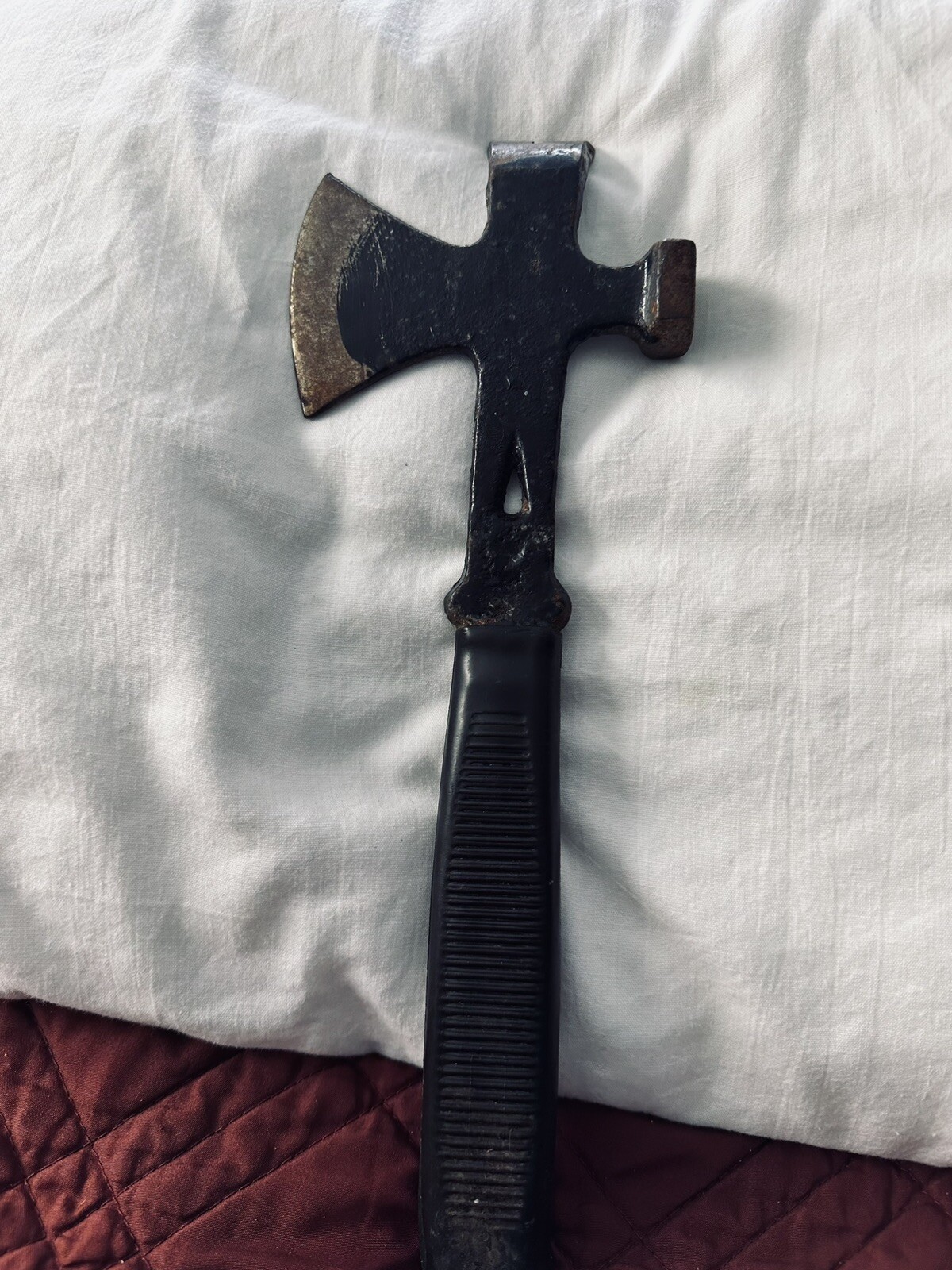 Metal Multitool with rubber handle