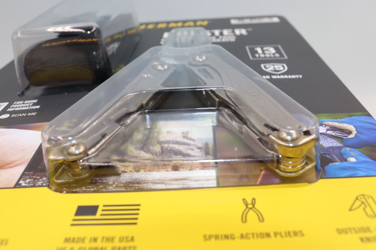 LEATHERMAN BOLSTER 13 TOOL MULTI-TOOL W/SHEATH NIB! 25 YEAR WARRANTY MADE USA