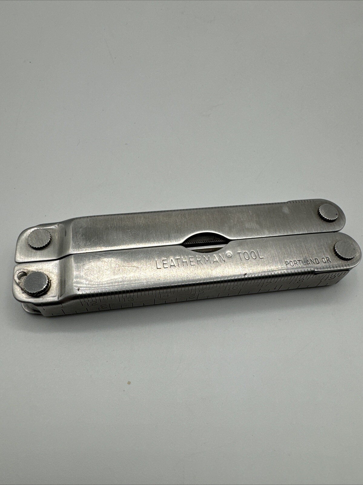 Leatherman Tool Portland Oregon US Reg TM 1325473 Vintage No Model Number