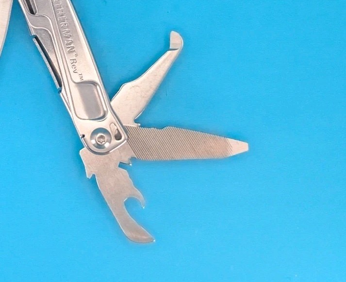 Leatherman Rev 3.8″ Multi-Tool, Stainless!