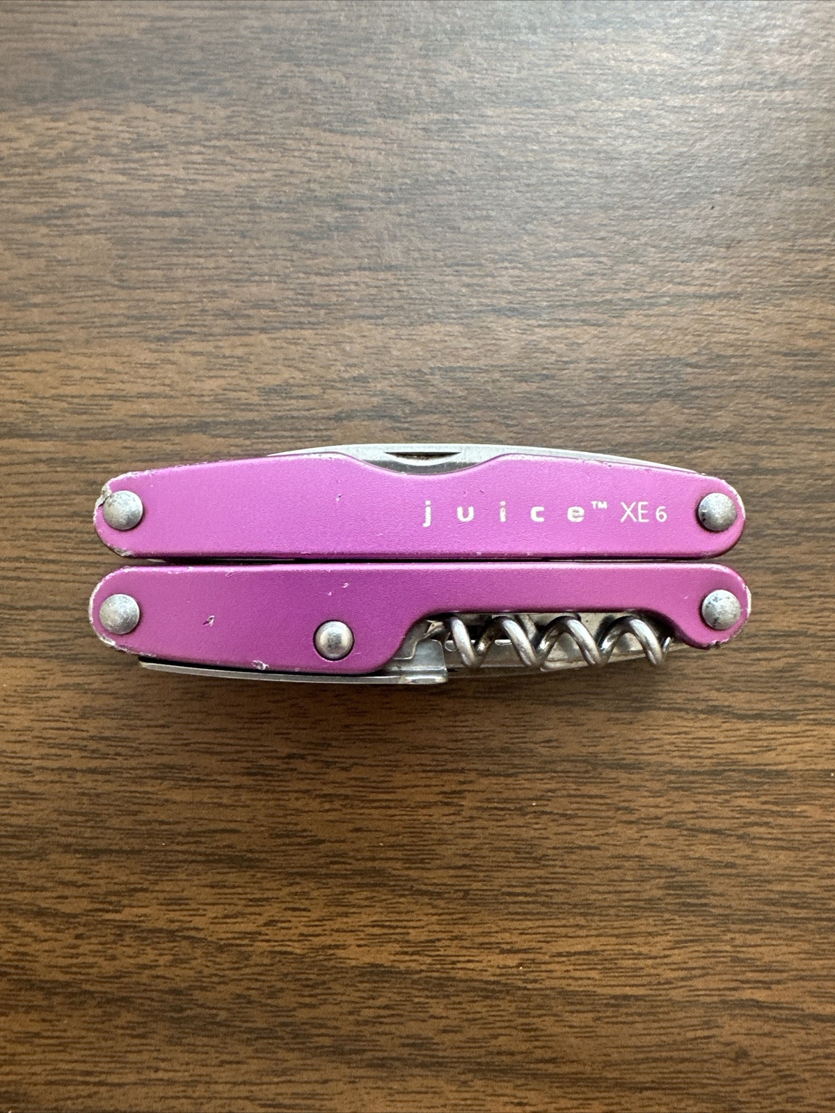 Discontinued Gen 1 Purple Leatherman Juice XE6, Fish, Great EDC *READ*