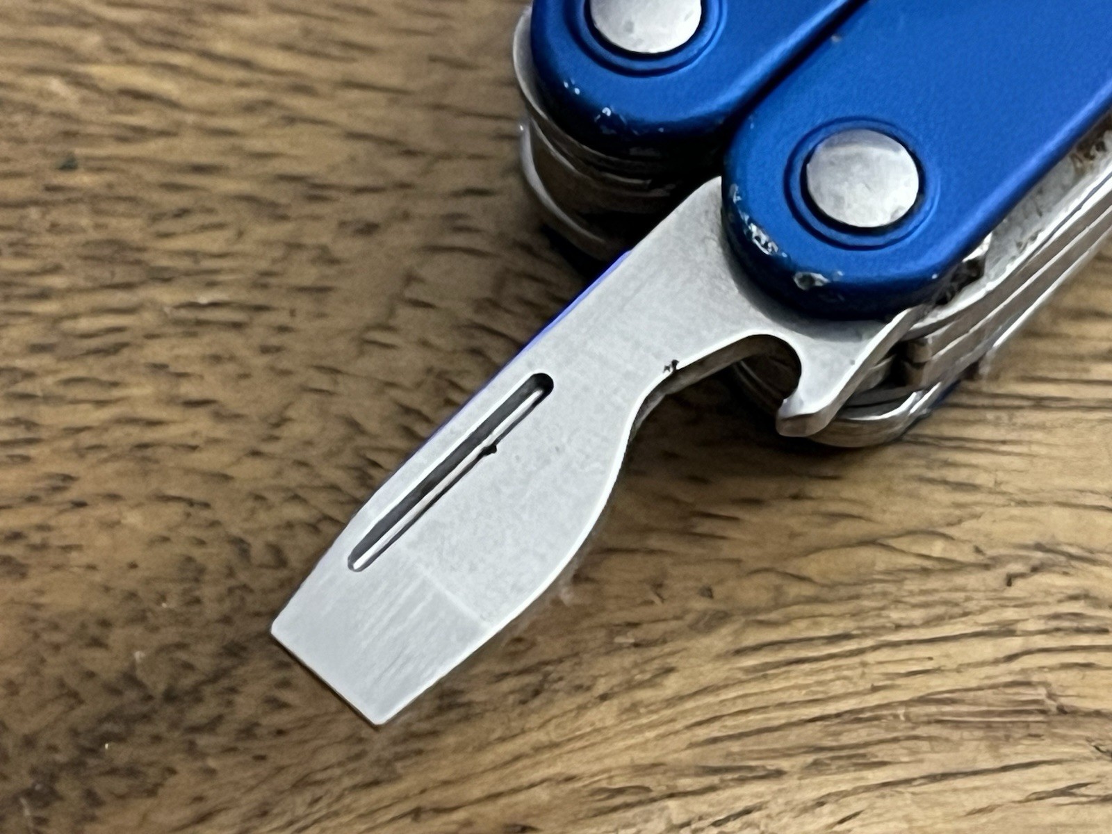 RETIRED Leatherman Squirt PS4 MultiTool Black DISCONTINUED SUPER NICE!