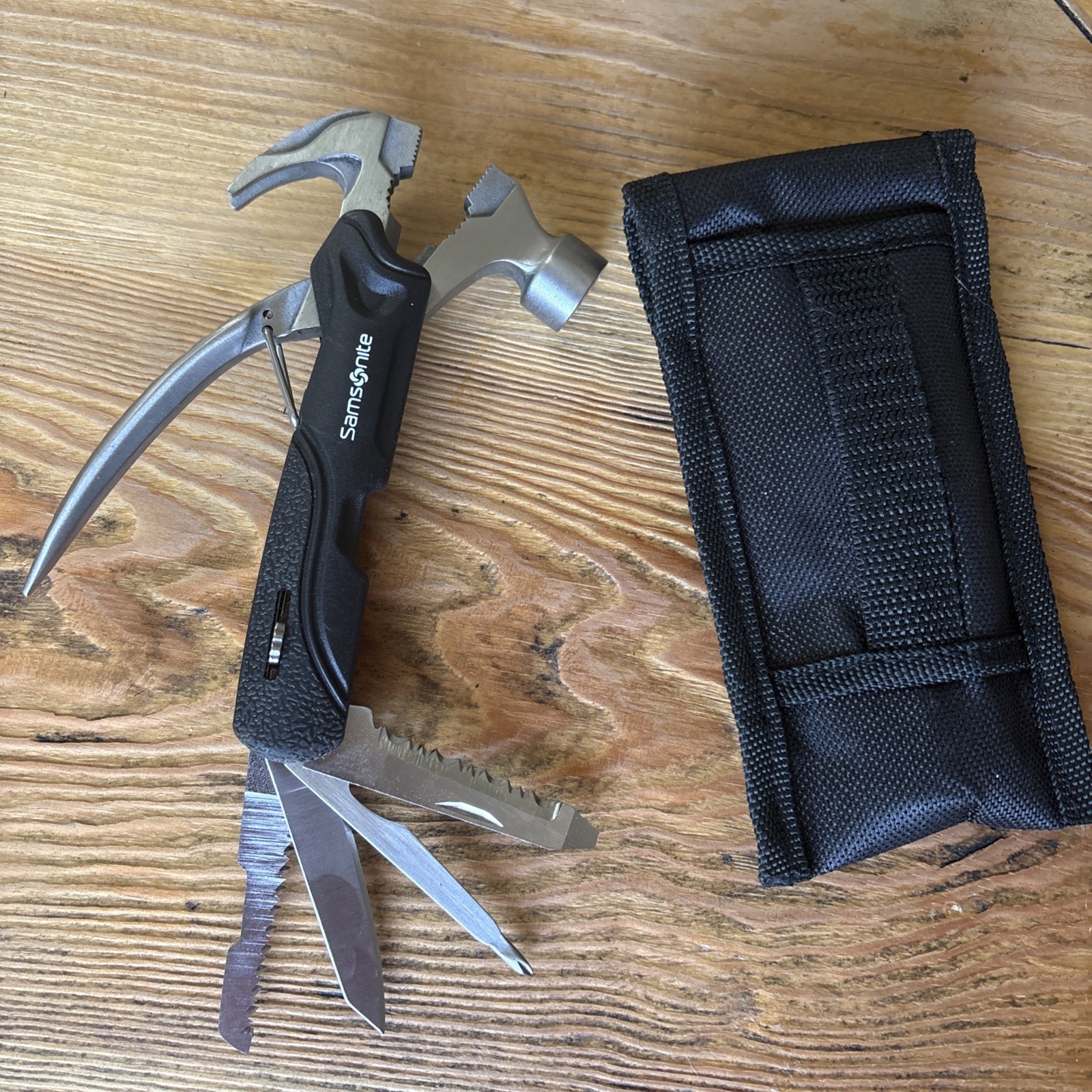 Samsonite Multi-tool With Case