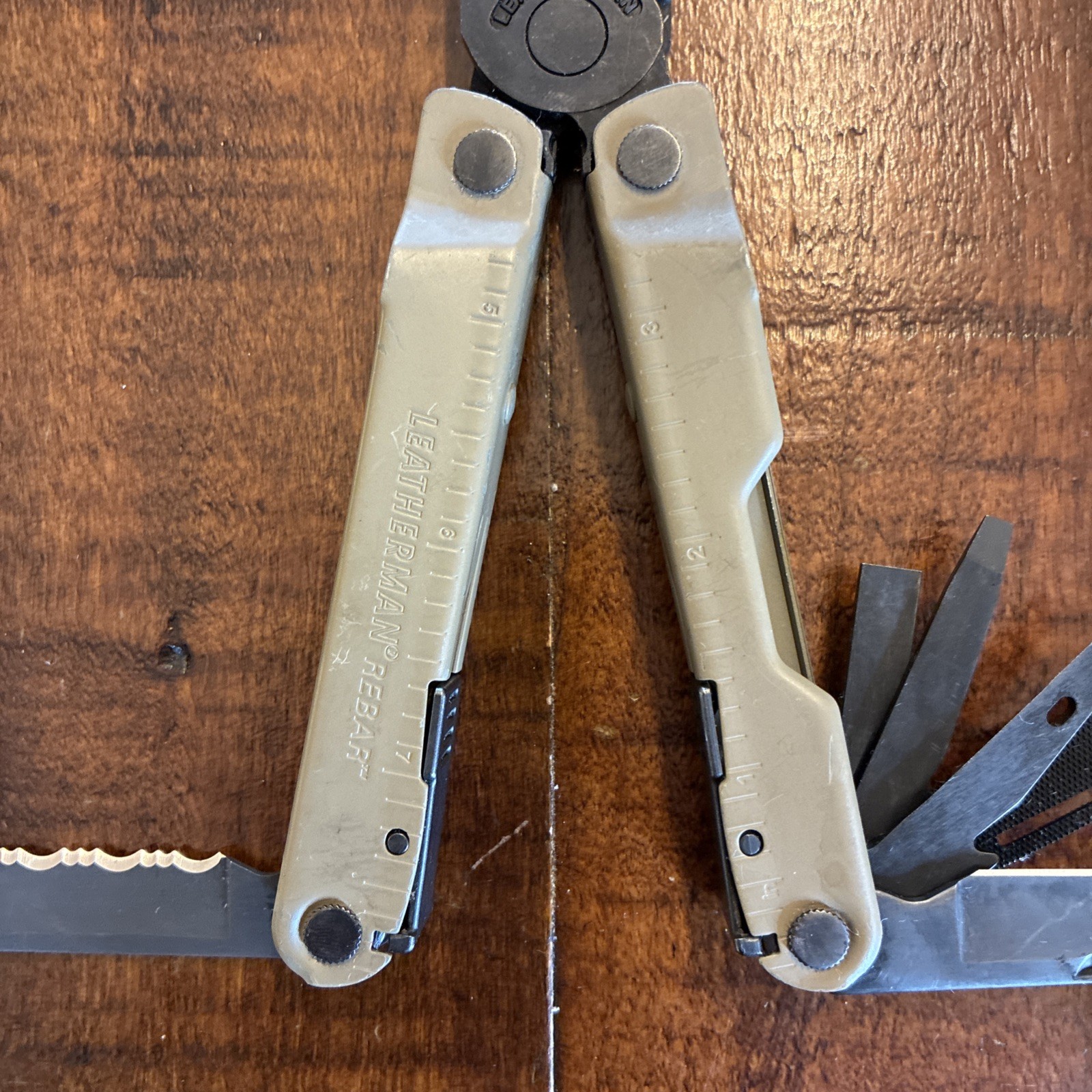 Leatherman Rebar Multi-Tool Coyote Tan – Nice!