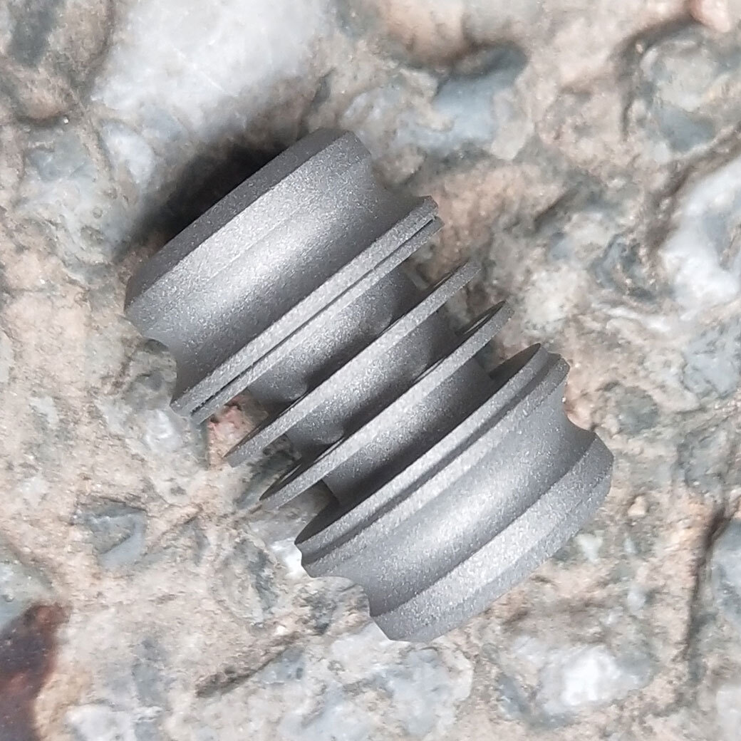 Titanium Alloy Folding Knife DIY Cool Lanyard Bead Umbrella Rope Tool Pendant