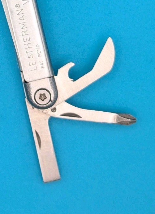 Leatherman Wave Original Vintage Retired, Dated 1100 (NOV, 2000)