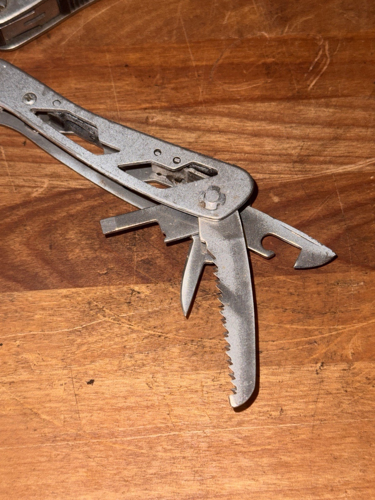 Stanley 12 In 1 Multi Tool. Last Photo Shows All Tools That Are Included. NICE.