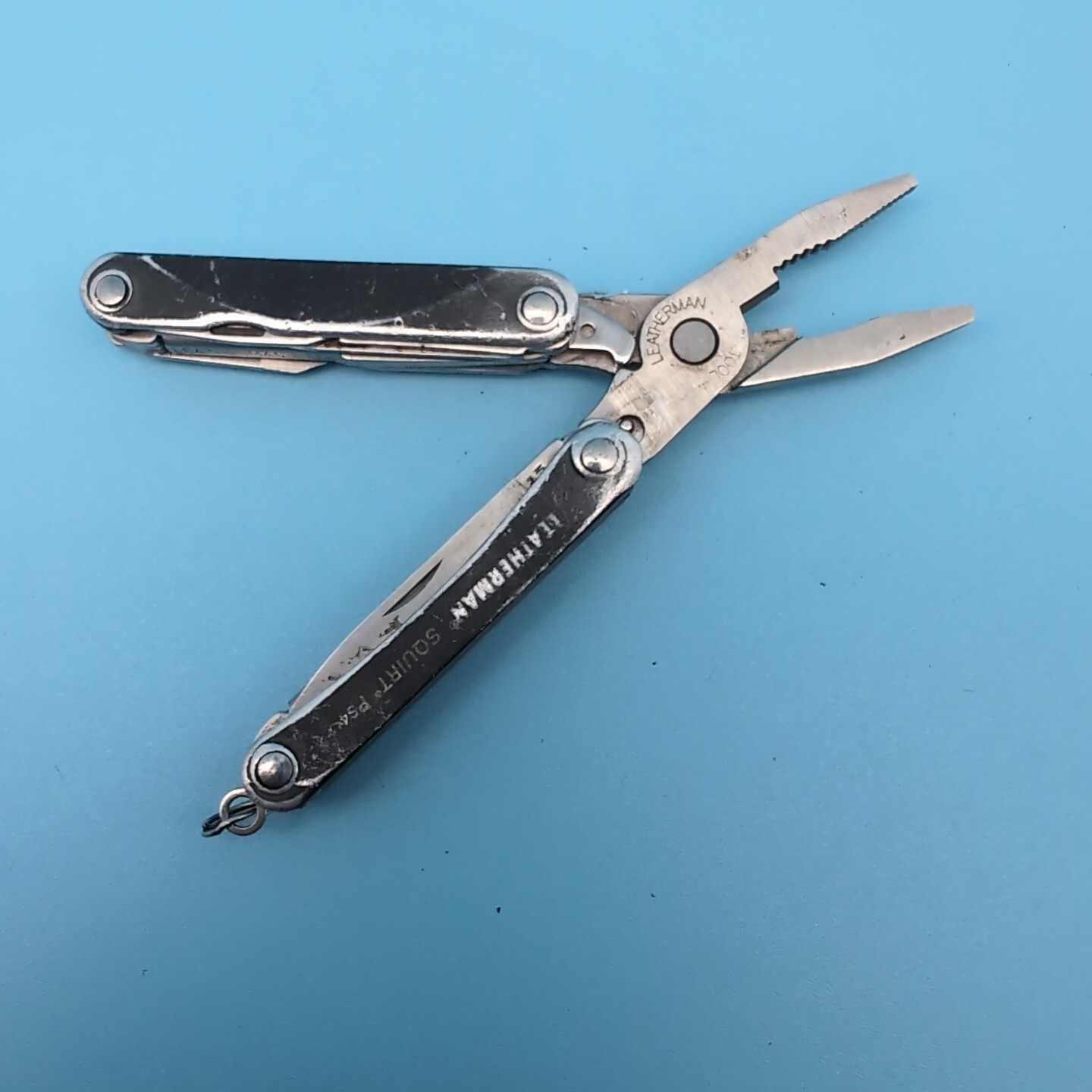 Leatherman Squirt PS4 Multi Tool Knife Pliers Scissors MATTE BLACK Q91