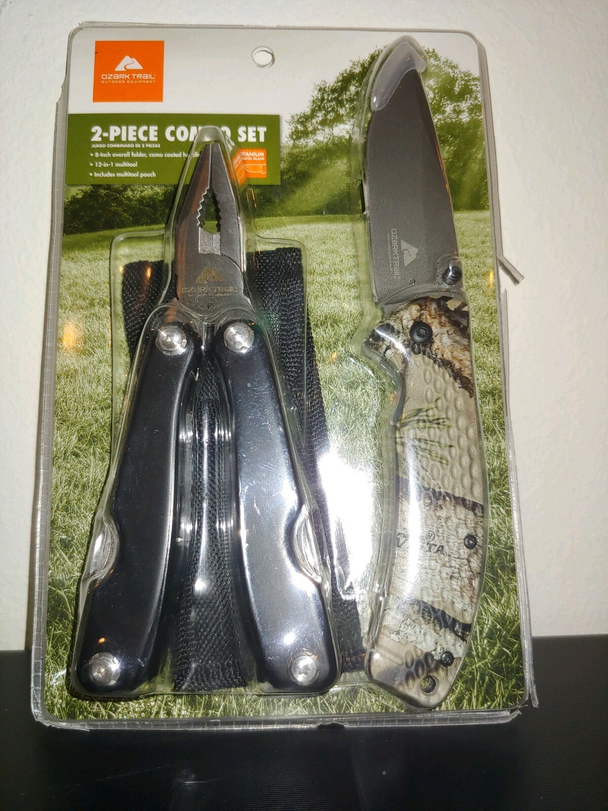OZARK TRAIL Outdoor Hunting 2-Pc 8″ Folder Camo Knife & 12-in-1 Multi-tool Combo