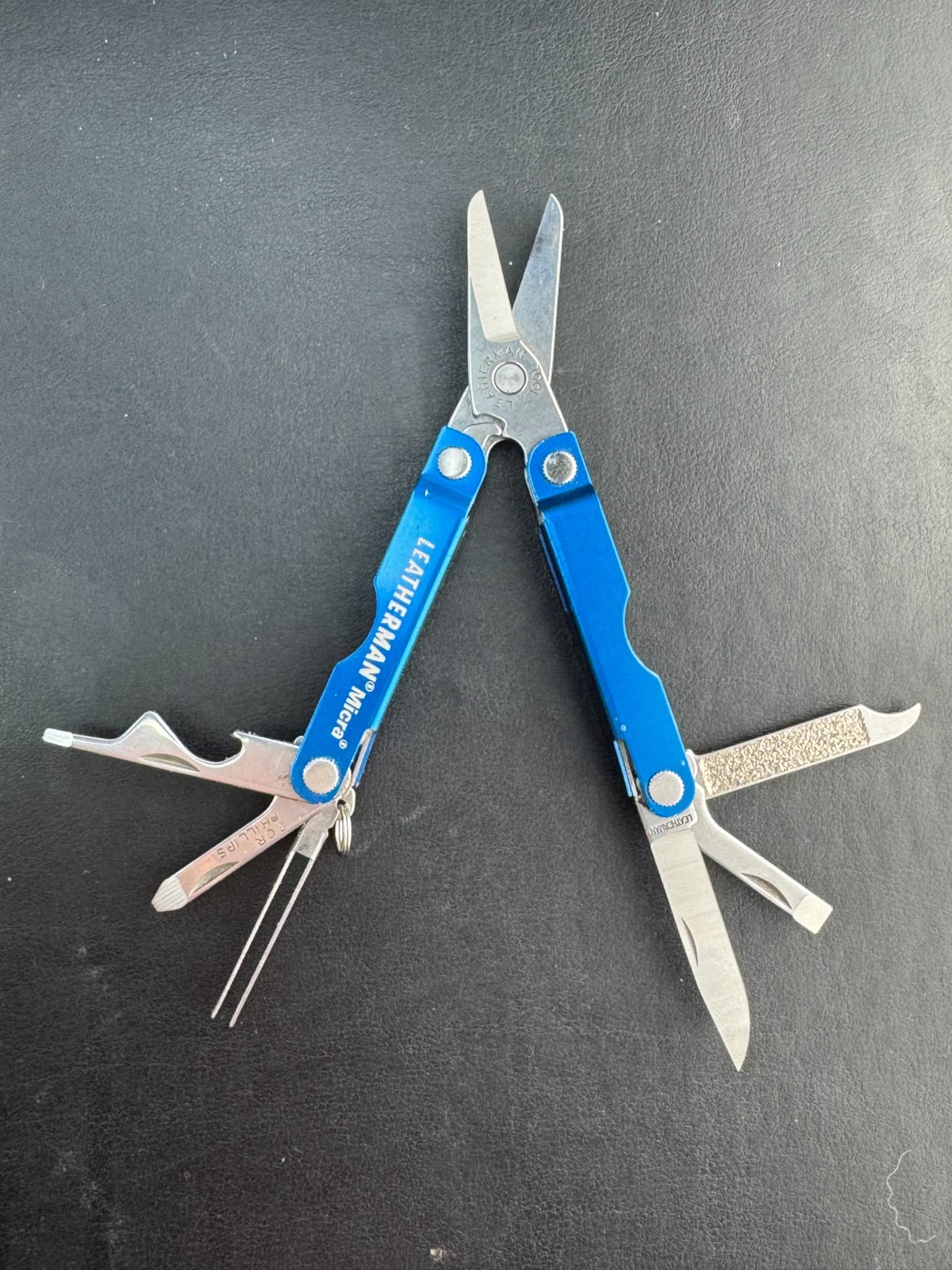 Leatherman Micra 10 in 1 Multitool Anodized Aluminum – Blue