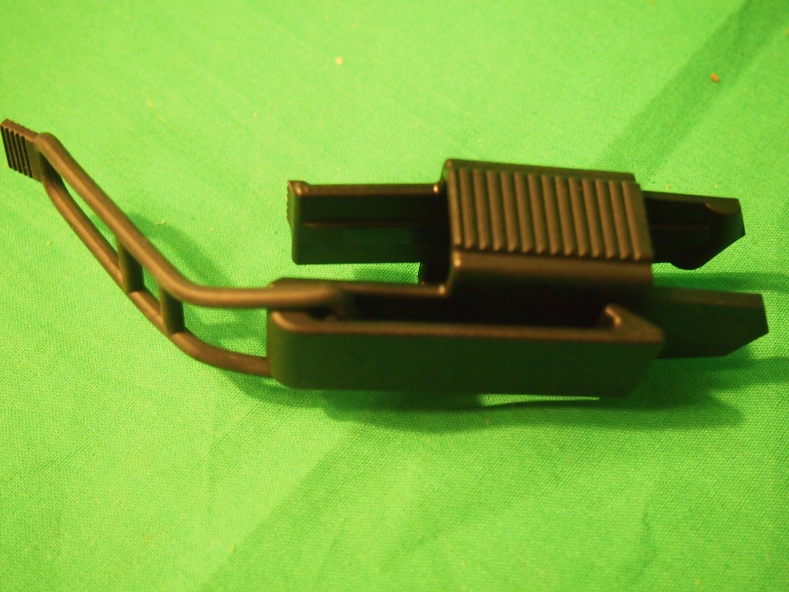 SOG Black Molded Glass-Reinforced Nylon Sheath f/ PowerPlay Grab & Access Deluxe