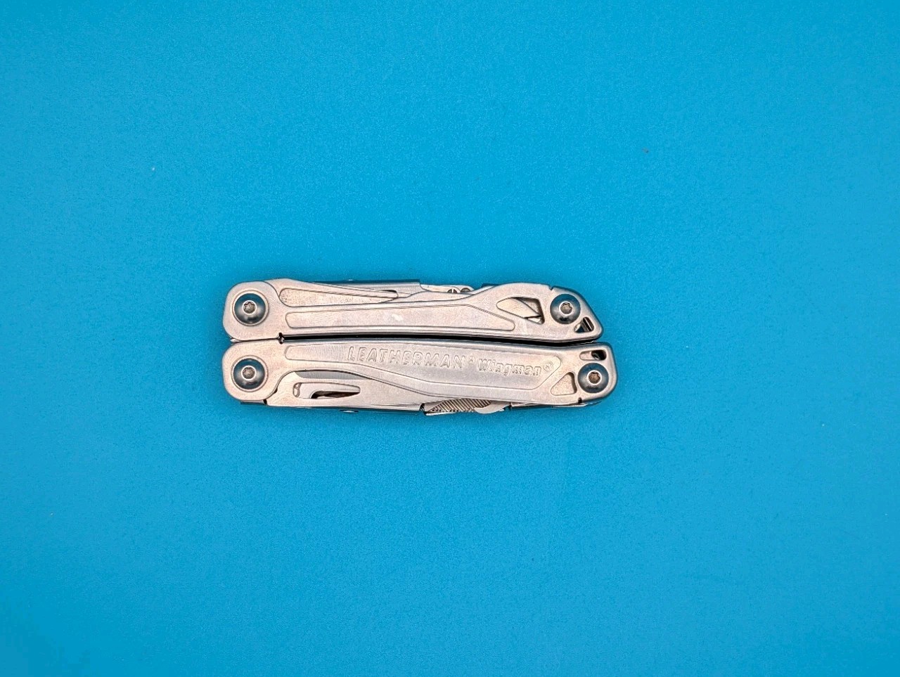 LEATHERMAN WINGMAN MULTI-TOOL! FAST SHIPPING!