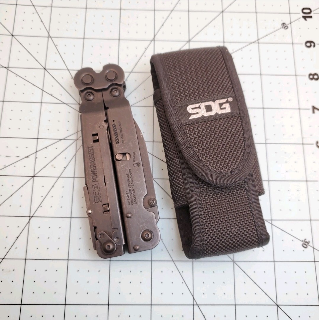 SOG POWERASSIST MULTI-TOOL BLACK POCKET MULTI-TOOL WITH CASE