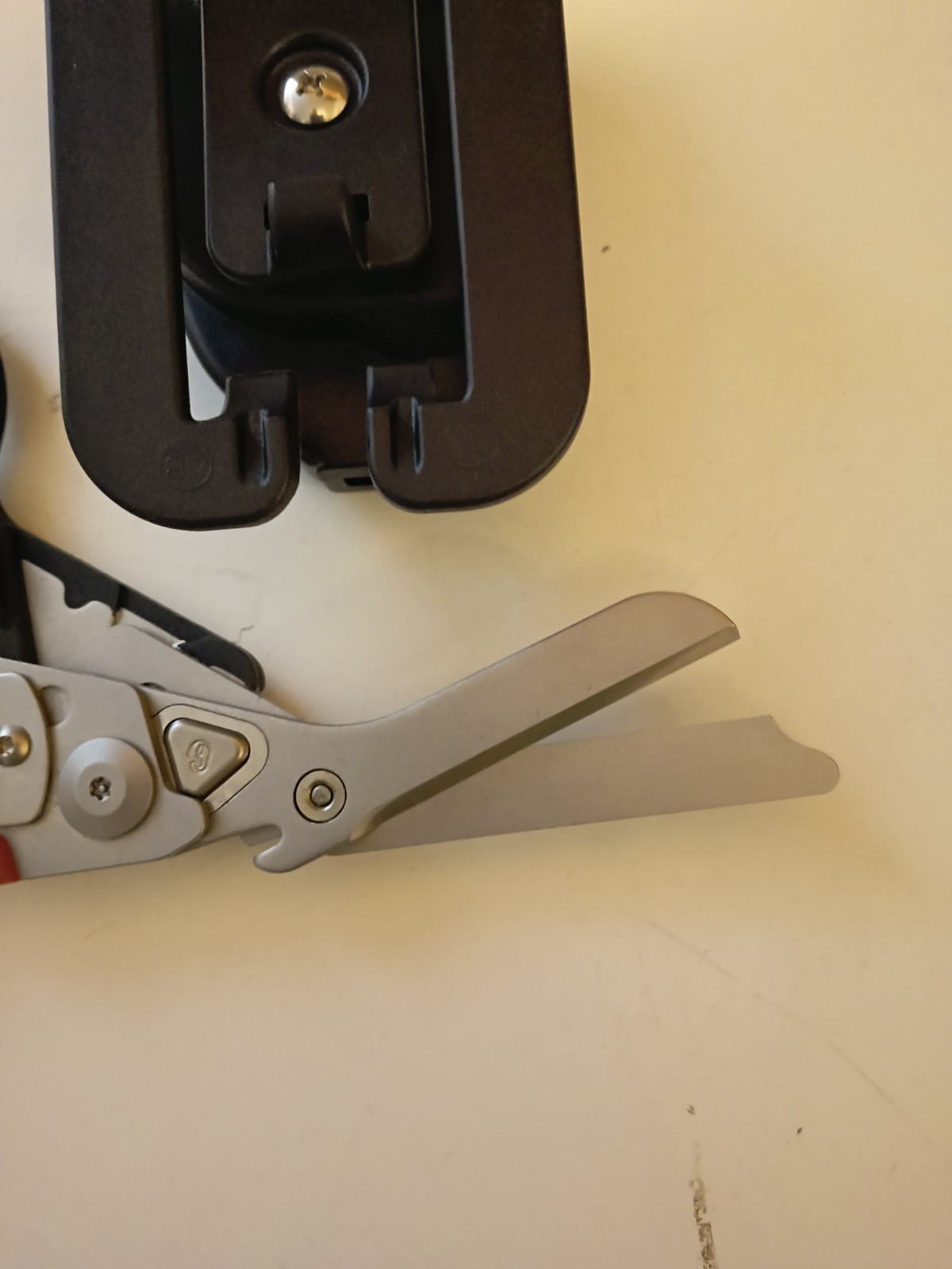 Leatherman Raptor Response Rescue Shears 6 In 1 Red/Black