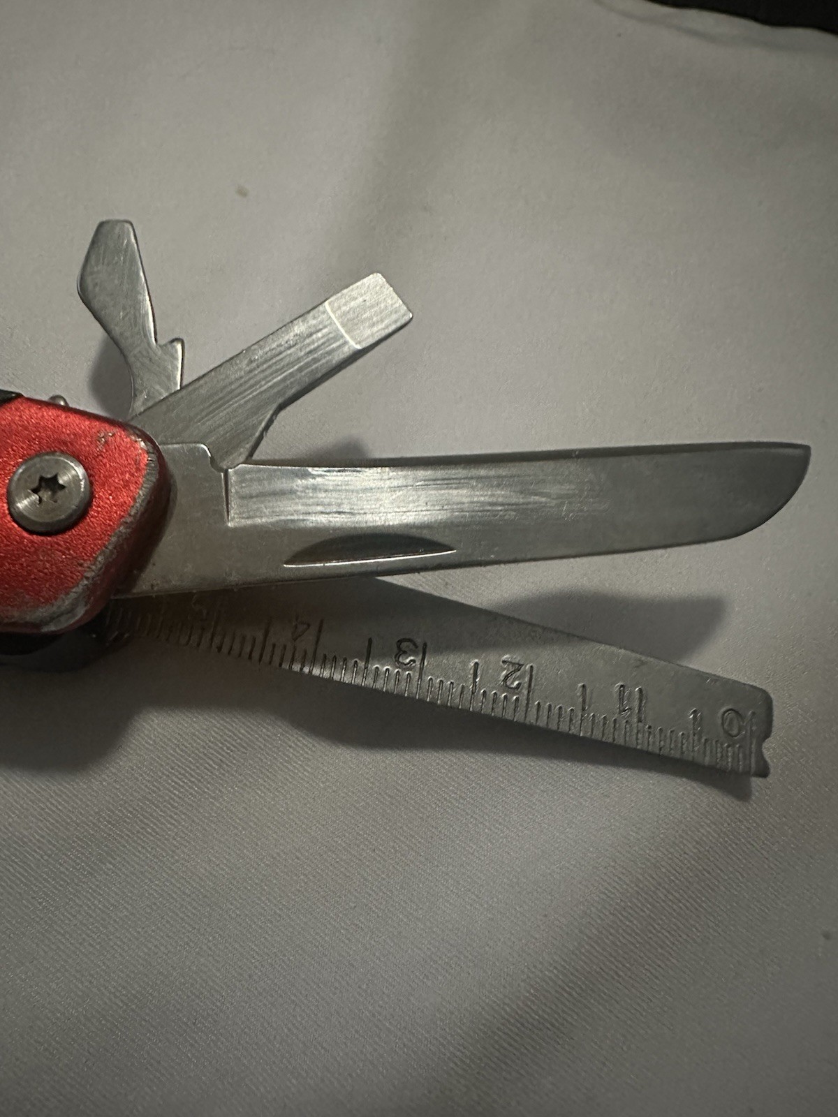 Hyper Tough 12 In One Multitool 4” Closed With Pliers All Metal