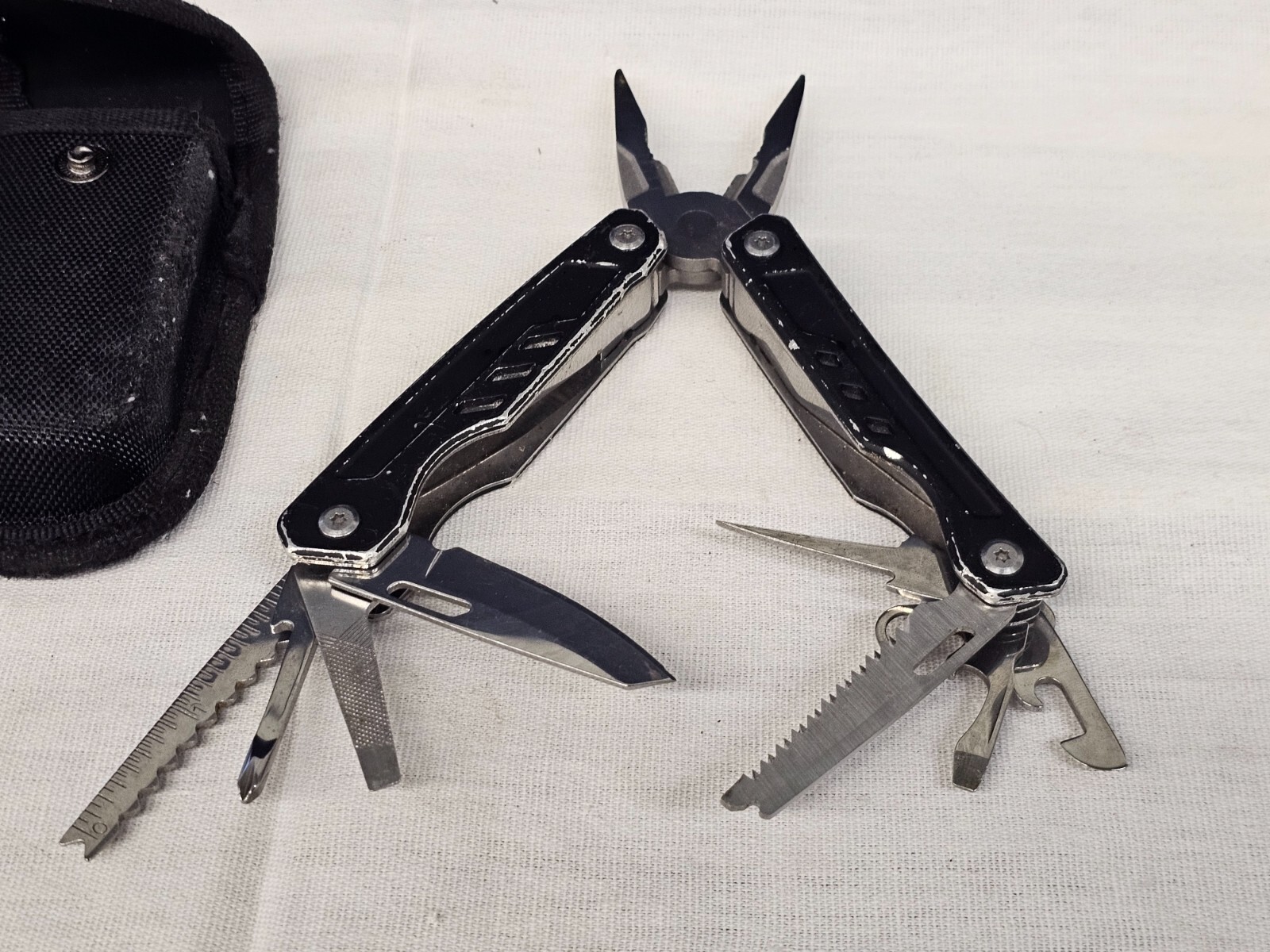 Ozark Trail Multitool Multi-Tool 10 in 1