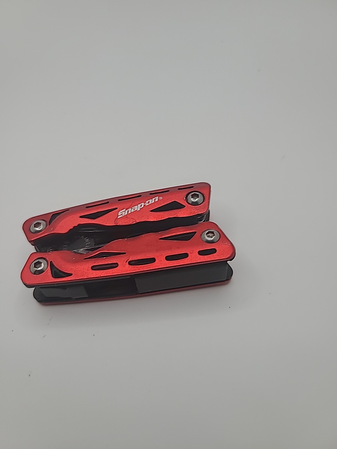 Snap-On Tools Red Multi-Tool Folding Pocket Knife w/ Pliers – Compact EDC Tool