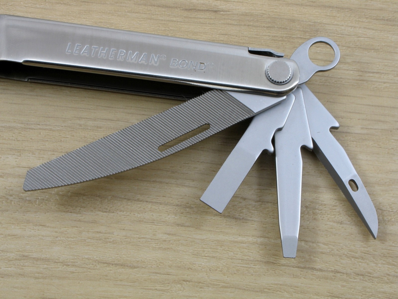 Leatherman Bond Multi-Tool, Sheepsfoot Knife, w/Sheath – “DRAPER” – Excellent