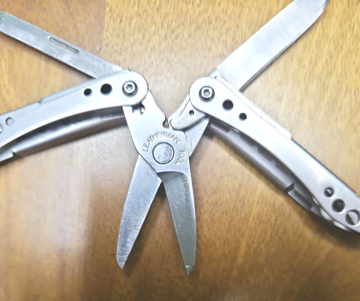 LEATHERMAN STYLE CS Black Multi-Tool Knife File Tweezer Carabiner