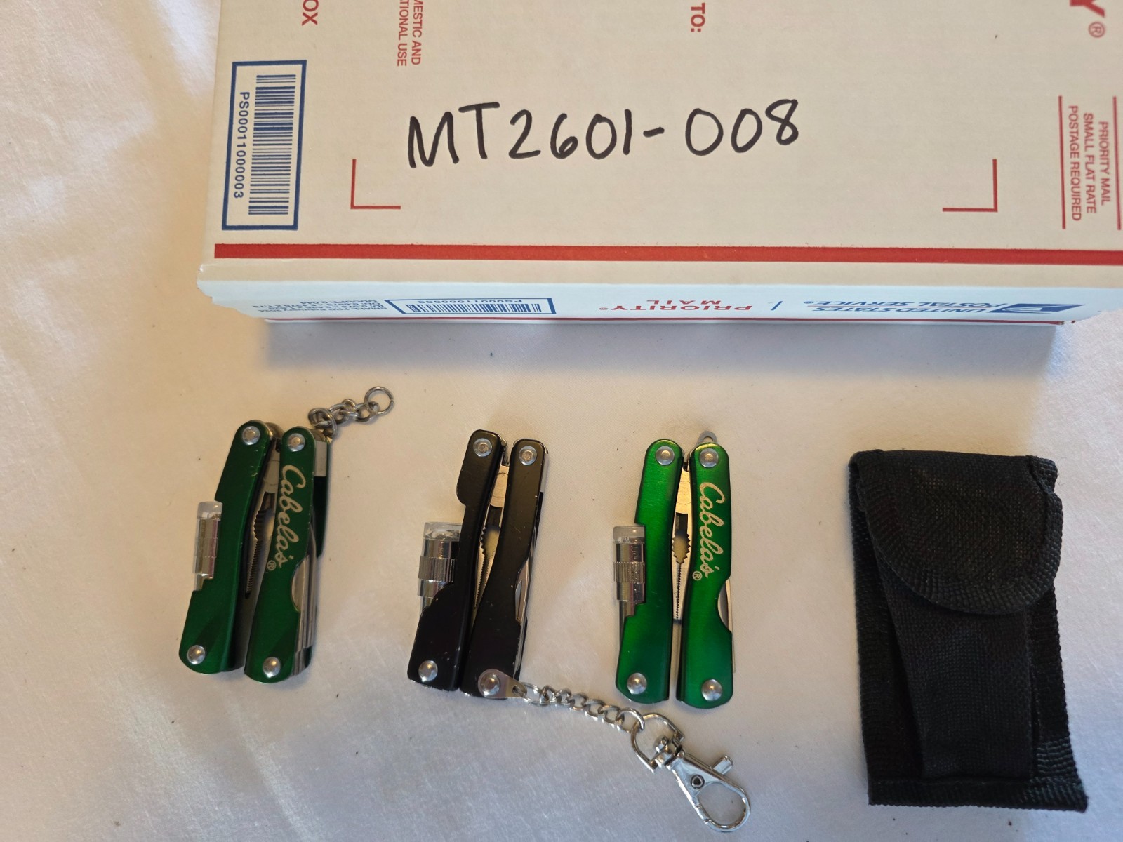 MT2601-008 – 3x Mini Multi-Tools w/ Flashlight + Case Free Ship Used