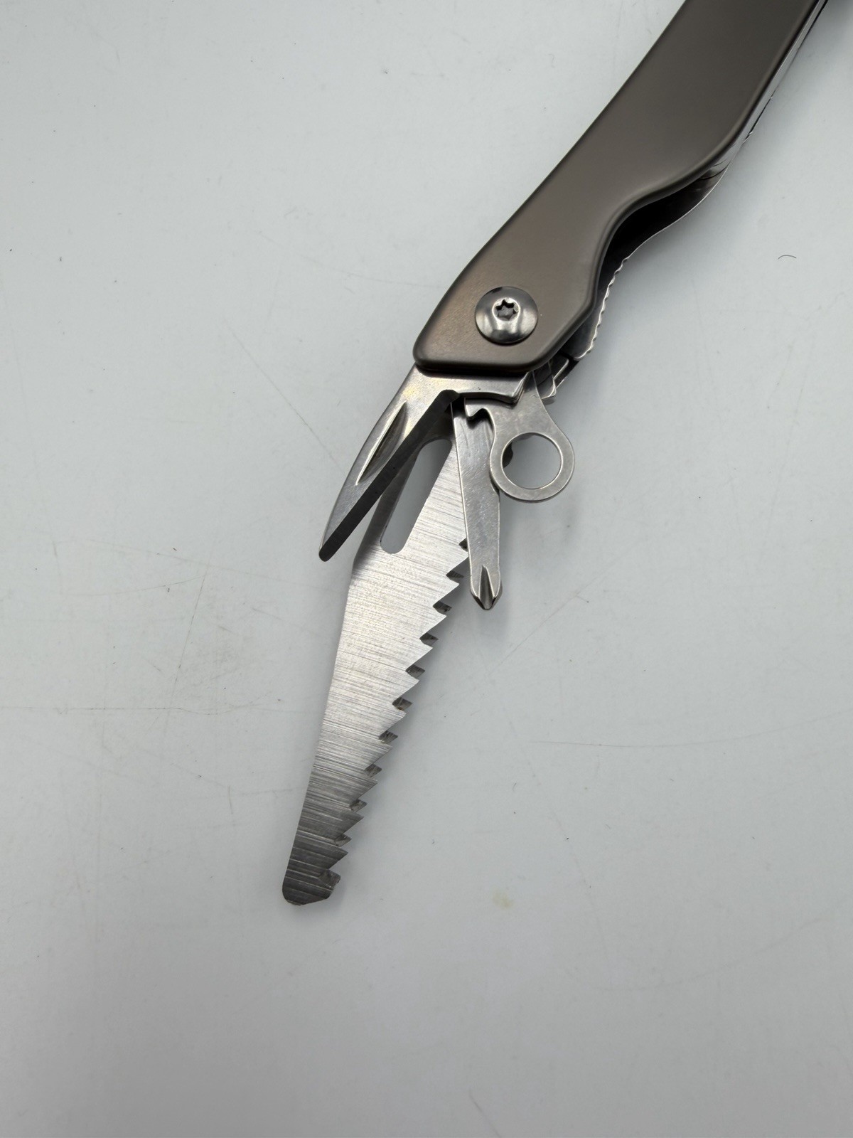 Cabelas Multi Tool Leathernan Excellent Condition Free Shipping