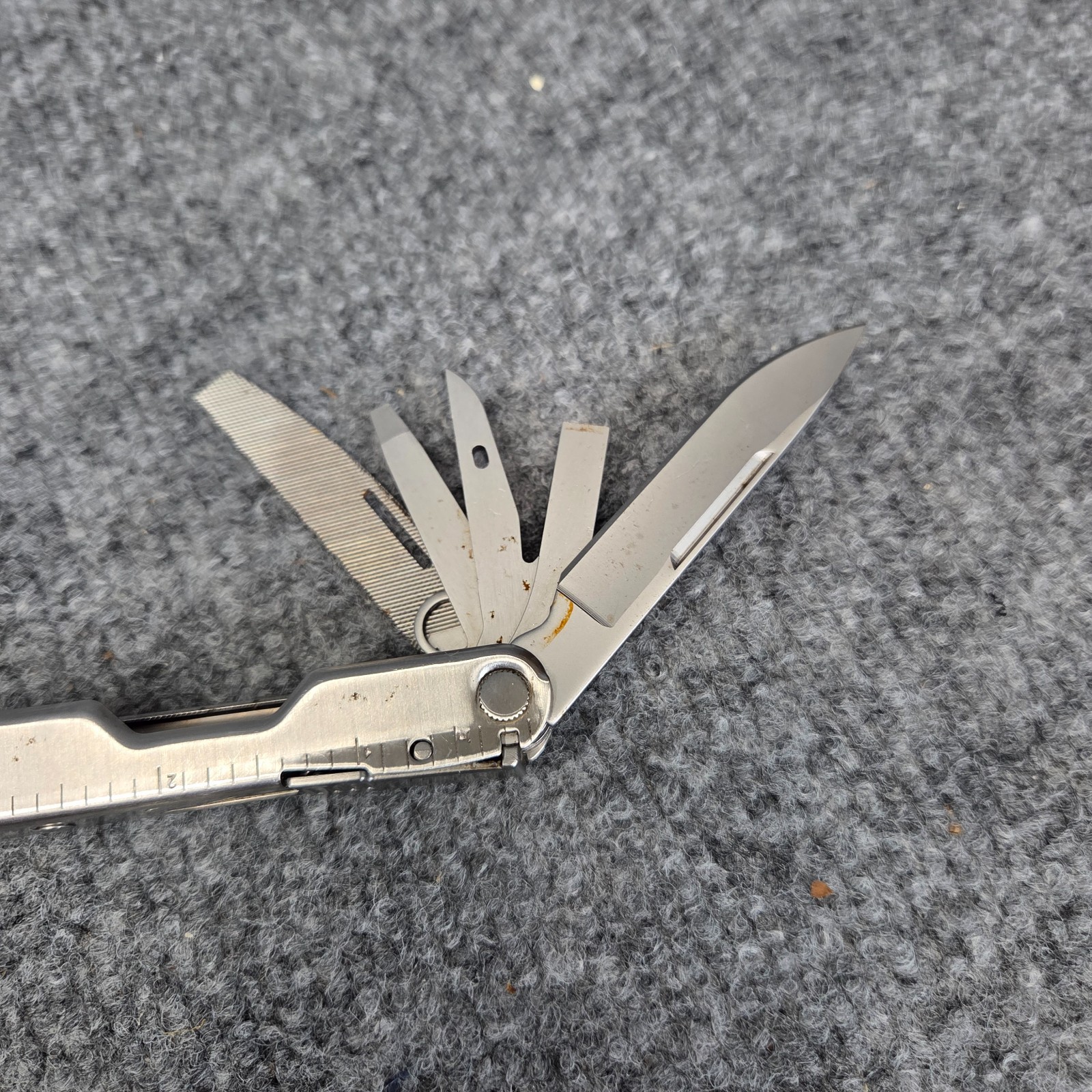 Vintage Leatherman Rebar Black with LEATHER sheath multi-tool Excellent USA