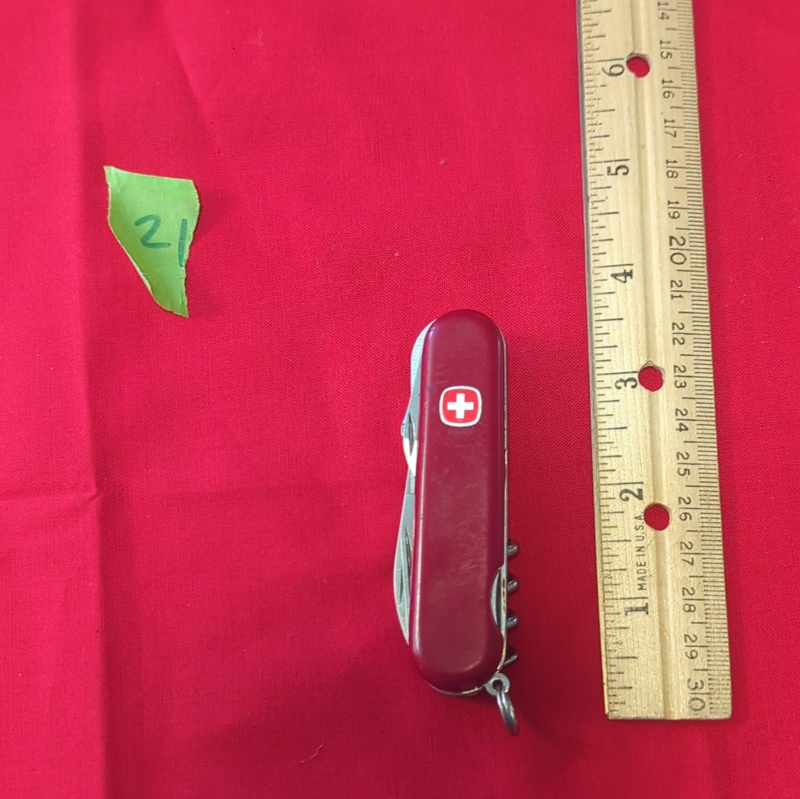 Wenger Delemont Switzerland Red 8-Tool Multi-Tool