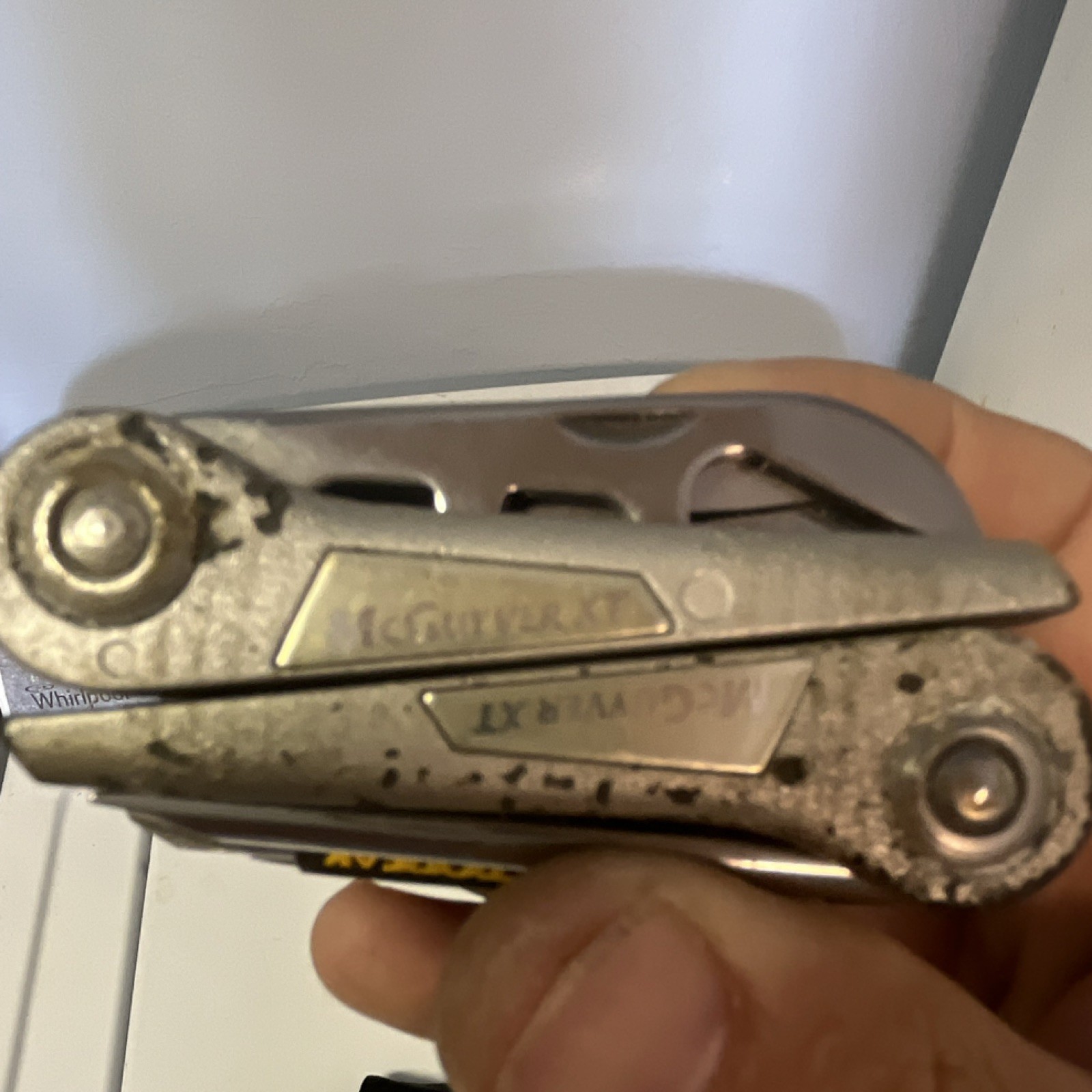 Eddie Bauer MCG W4 XT Multi-Tool Stainless Steel 10 Tools Silver Knife Saw
