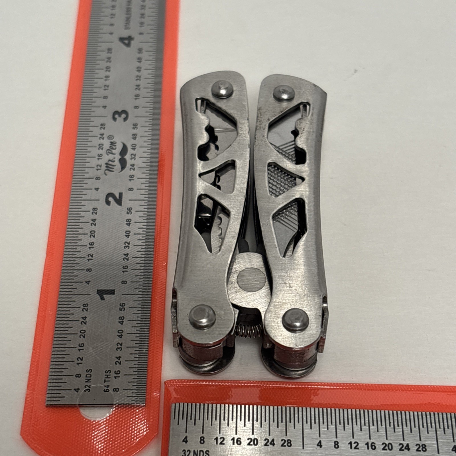 Steel Plier Multi-Tool 10 in 1 Unbranded Silver Hunt Camp Fish Car Boat Tool box