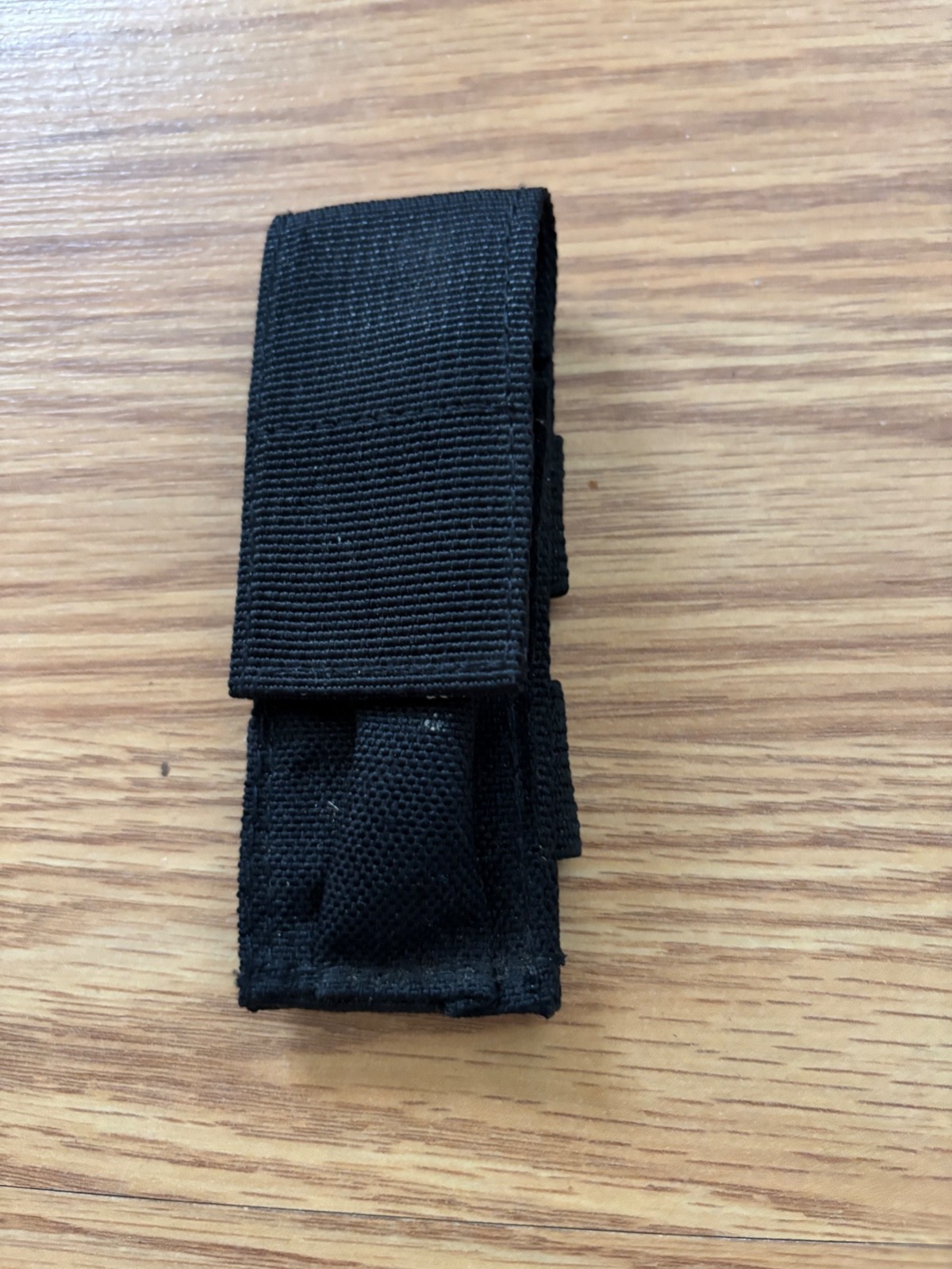 UNBRANDED BELT LOOP CASE 3 1/2″ High by 1 ” Wide