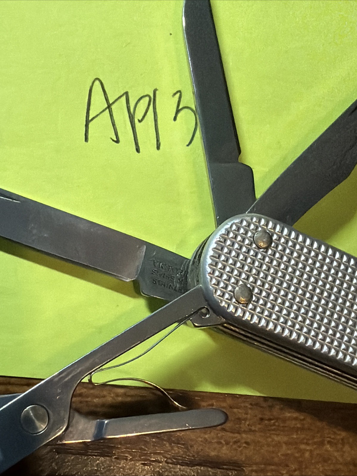 Victorinox Mini Champ Silver Alox – Swiss Army Pocket Knife 58 mm – 14 Tools