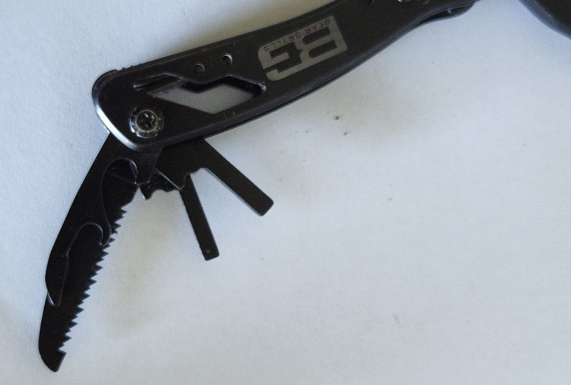 Gerber Bear Grylls Ultimate Multi-Tool Pliers Knife + more survival tool