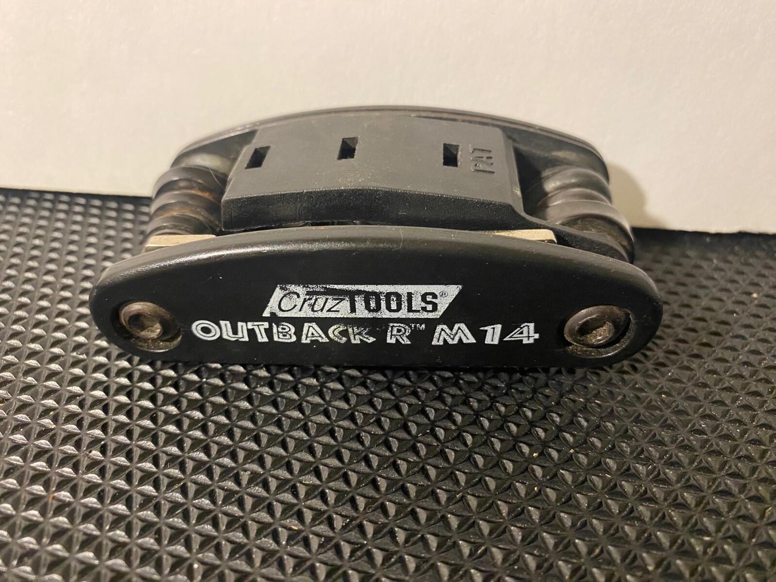 Cruz Tools Outback’R M14 Folding Pocket Tools