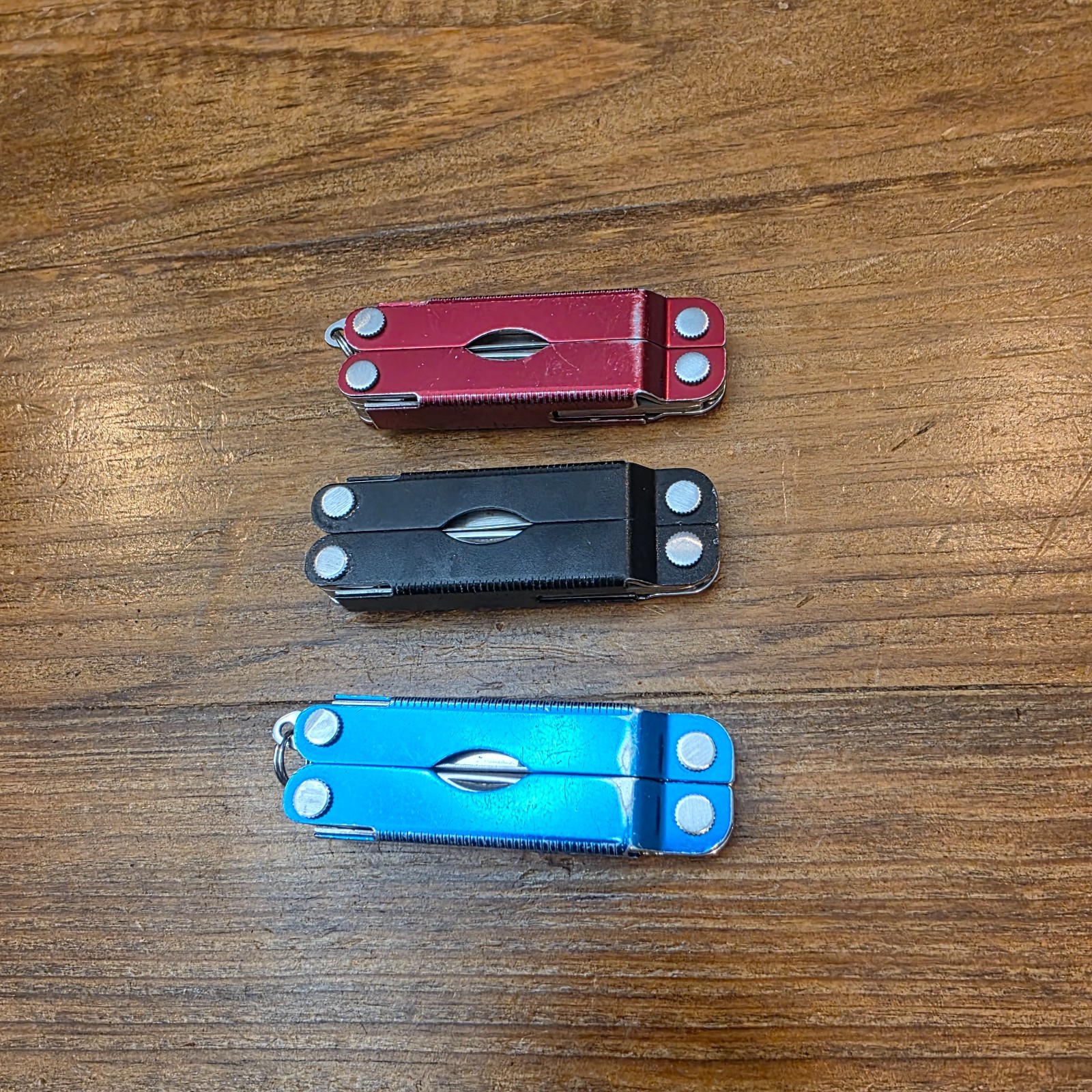 Leatherman MICRA Multi-Tool – Stainless Steel – Lot of 3 – Colors Blue Black Red