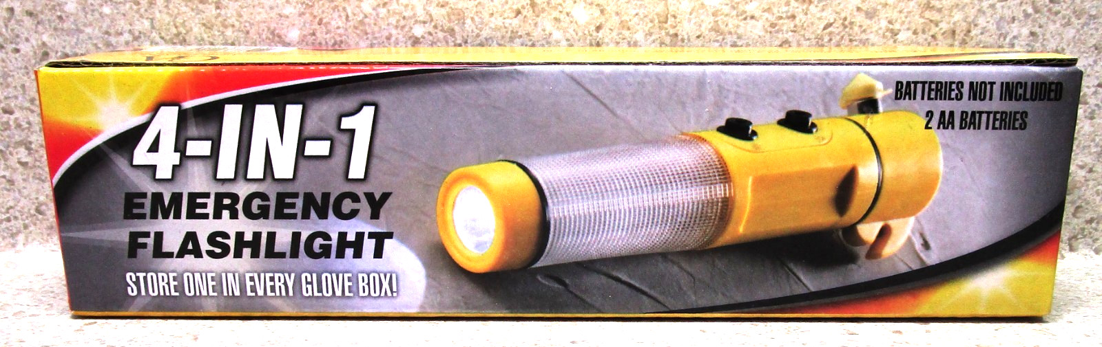 4 IN 1 EMERGENCY FLASHLIGHT-RED BEACON-SEAT CUTTER & WINDOW BREAKER